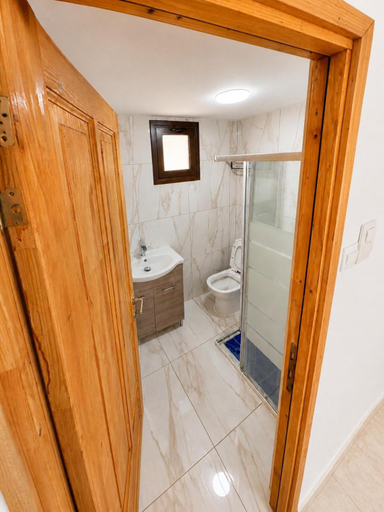 Bathroom 3, La Hacienda Cyprus