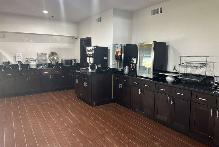 Food & Drinks, Wingate by Wyndham Macon I-475, Bibb