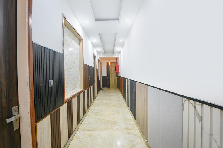 Public Area 2, FabHotel City Walk, Sahibzada Ajit Singh Nagar