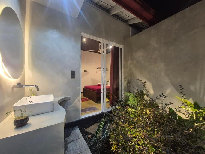 Bathroom 5, Lashi Dreams Ahangama, Habaraduwa