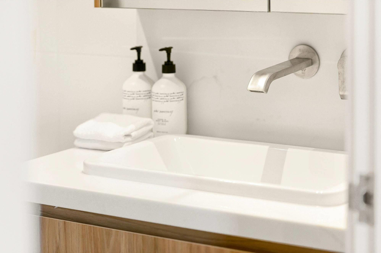 Bathroom 4, Bokarina Beach Apartments, an Ascend Collection Hotel, Caloundra - Kawana
