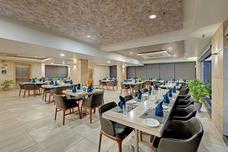 Food & Drinks 5, Hotel Suba Elite Vadodara, Vadodara
