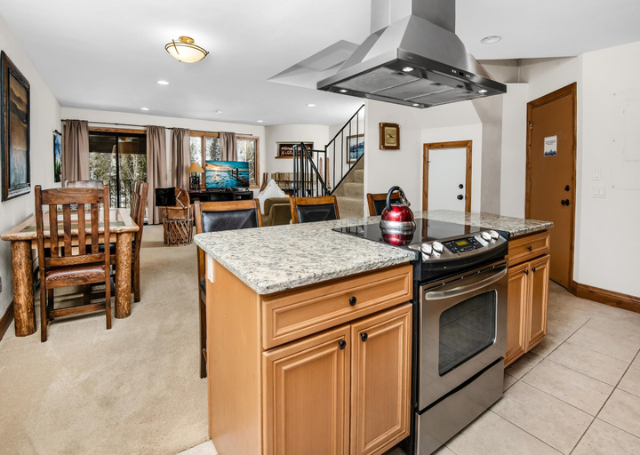Private kitchen 2, Spruce Way 209, 2BD East Vail Condo, Eagle