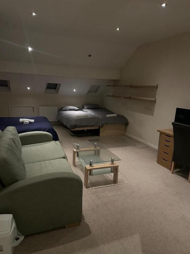 Others 4, Seaford Guest House, Stoke-on-Trent