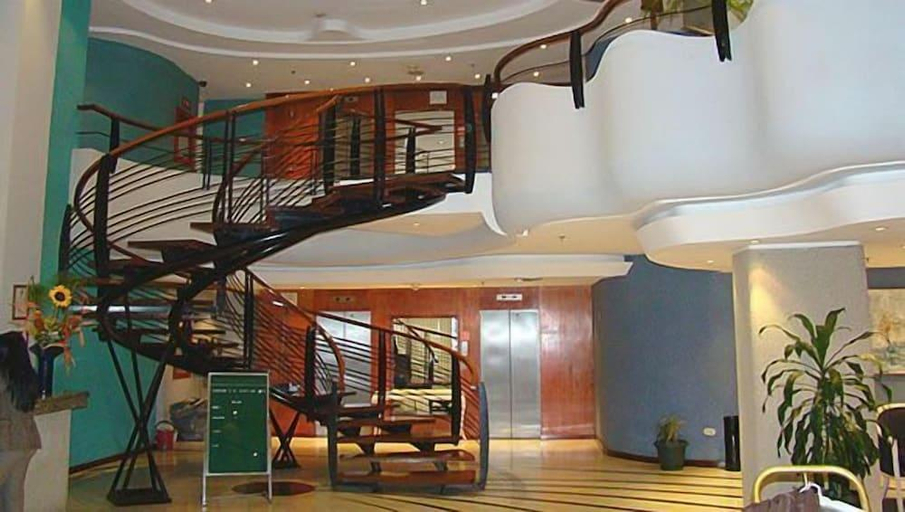 Others, Hotel Chacao Cumberland, Libertador