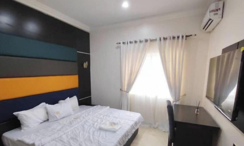 Room 3, IBK's Hotels and Suites, Obio/Akp