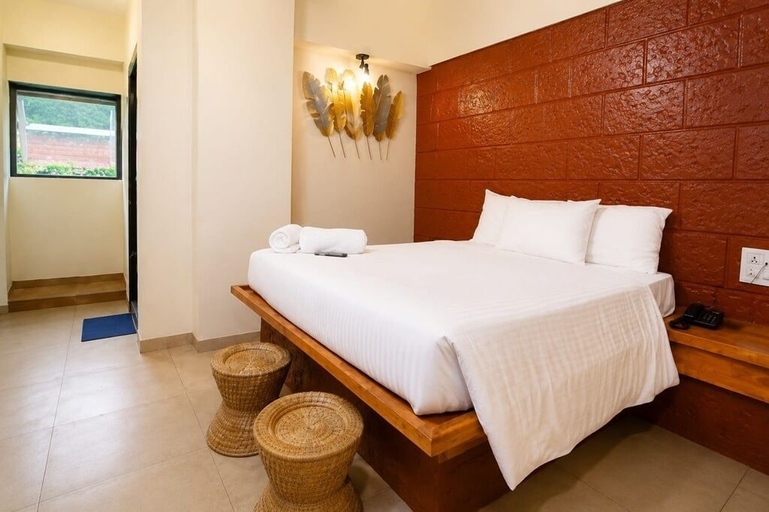 Room 2, Shauryawada Resort, Raigarh