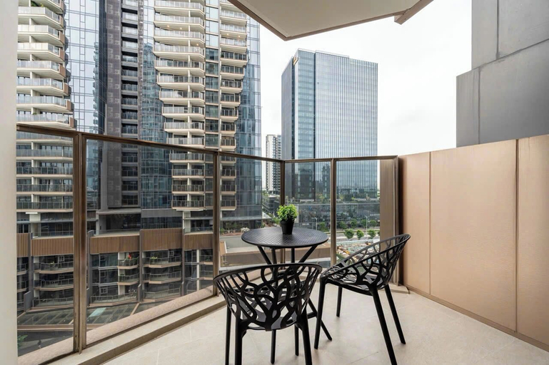 Outdoor dining 5, The Opera D2 Apartment, District 2