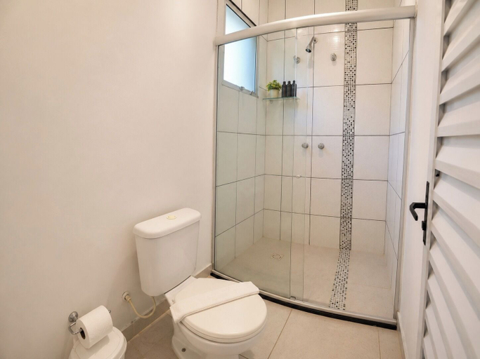 Bathroom, Hotel Fazenda Colina, Ouro Fino