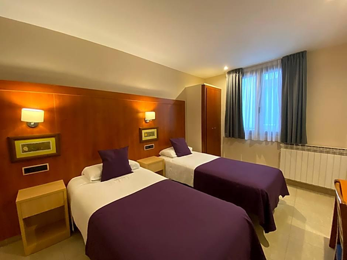 Bedroom 4, Hotel Cantón, Barcelona