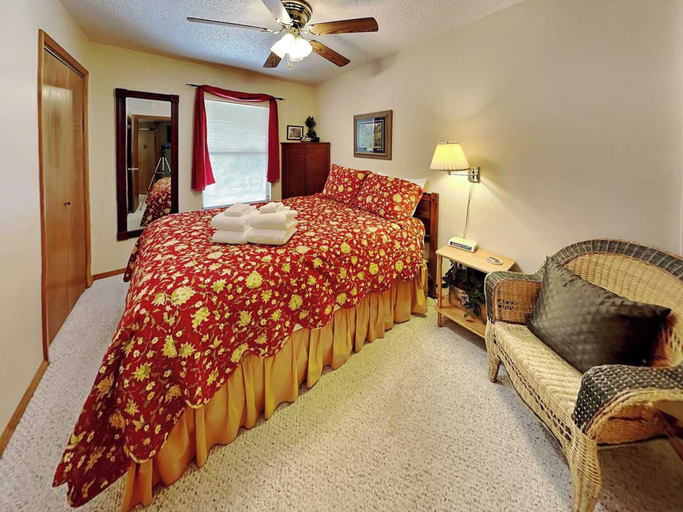 Bedroom 3, Pinon Park C11 by Ruidoso Vacation Rentals, Lincoln
