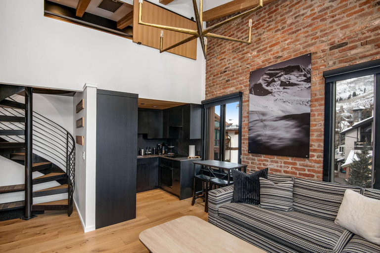Living area 5, Wall Street 302, 1BD + Loft Condo in Vail Village, Eagle