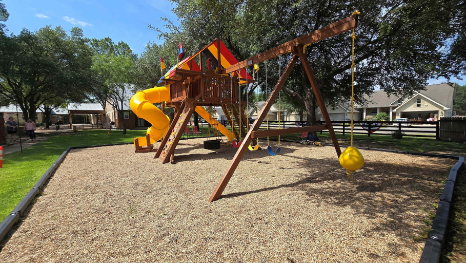 Children's area 2, Thyme Gruene Cottages Studio, Comal