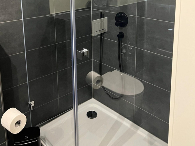 Bathroom 5, Ferienwohnung mit Meerblick in Wyk auf Foehr, Nordfriesland