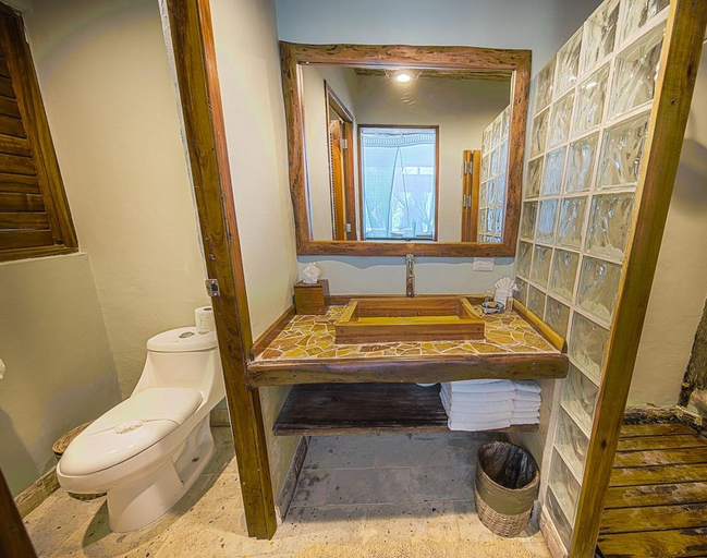 Bathroom 5, Ahau Tulum by Ahau Collection, Cozumel