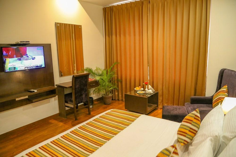 Bedroom 2, Country Inn, Amritsar