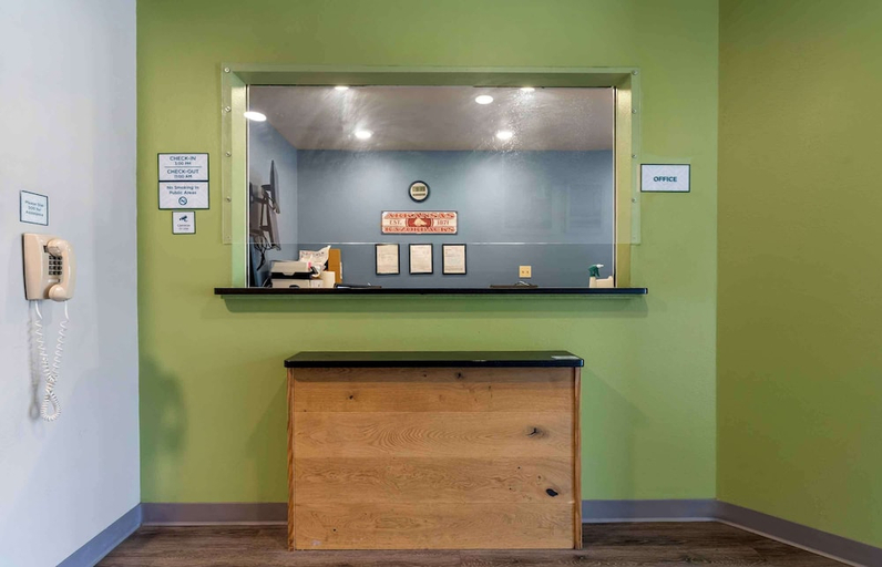 Public Area 2, WoodSpring Suites Fayetteville I-49, Washington