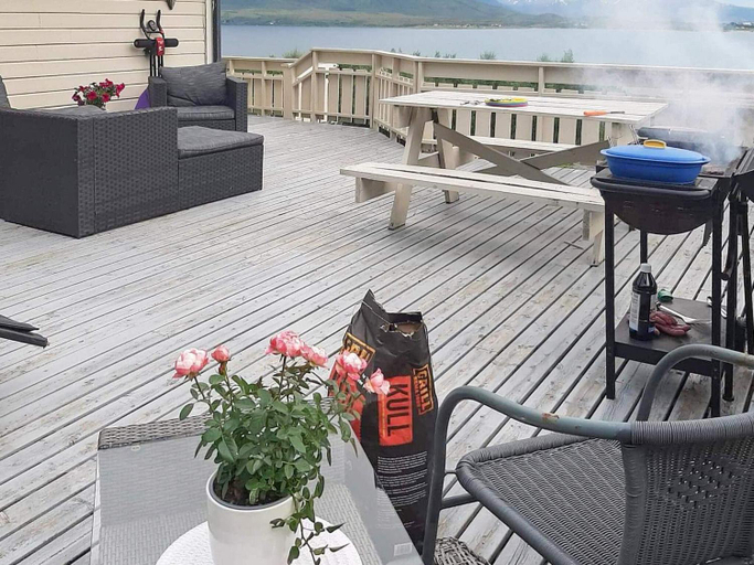Food & Drinks 4, person holiday home in SORTLAND-By Traum, Sortland