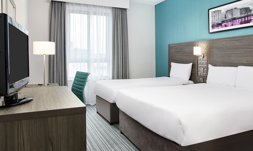 Bedroom 2, Leonardo Hotel Nottingham, Nottingham
