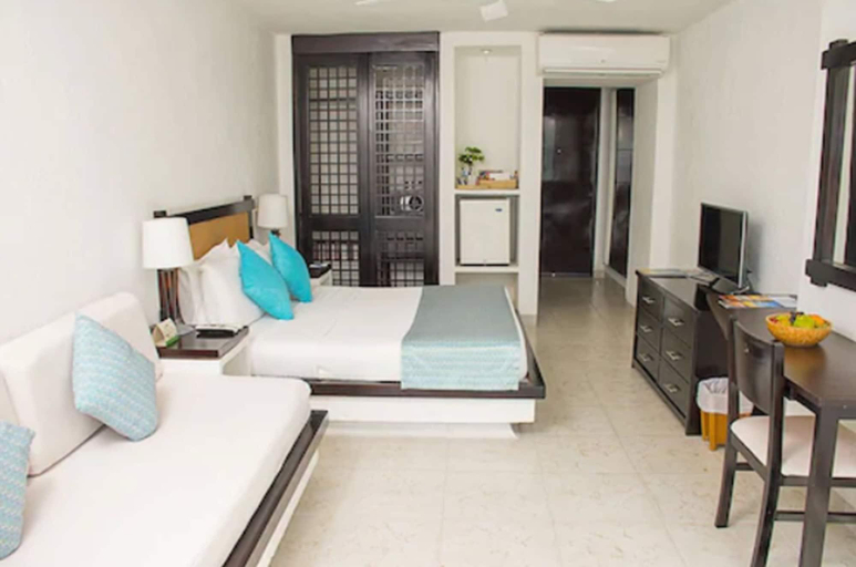 Bedroom, Tamaca Beach Resort, Santa Marta (Dist. Esp.)