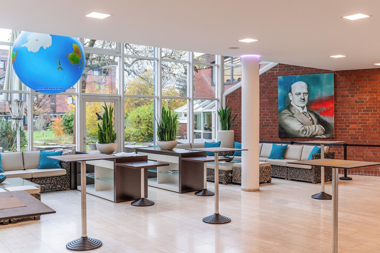 Public Area, Hotel Gustav Stresemann Institut, Bonn