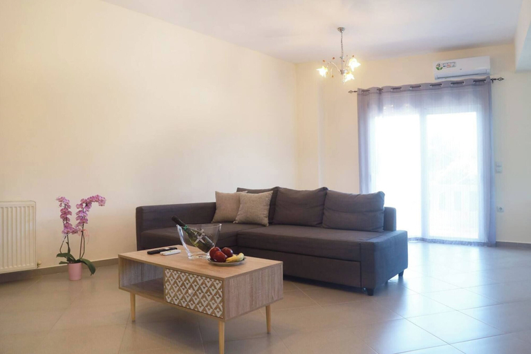 Others 5, Tzei House - 5min Drive to Beach, Crete
