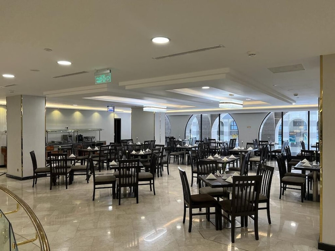 Food & Drinks 4, Al Ansar Golden Tulip Medina, Al Madinah Al Munawwarah