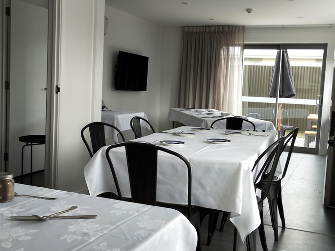 Food & Drinks, Stopforths Premium Accommodation, Westland