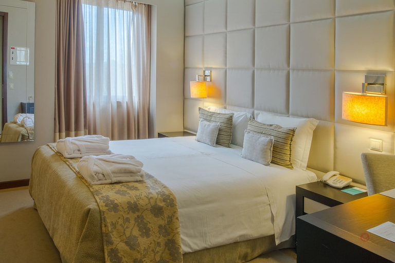 Bedroom 3, Your Hotel & Spa Alcobaça, Alcobaça