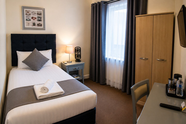 Room 3, Blackpool Seaview Hotel, Lancashire