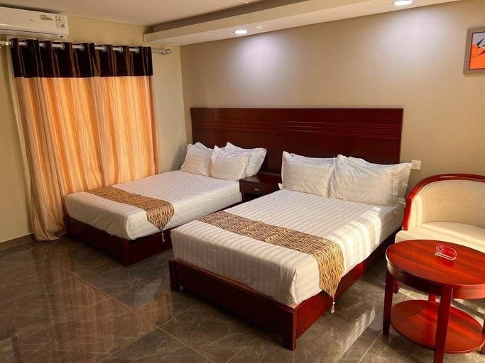 Room 5, Oakwood Guest House