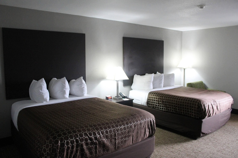 Bedroom 2, Quality Inn & Suites University Area, Delaware