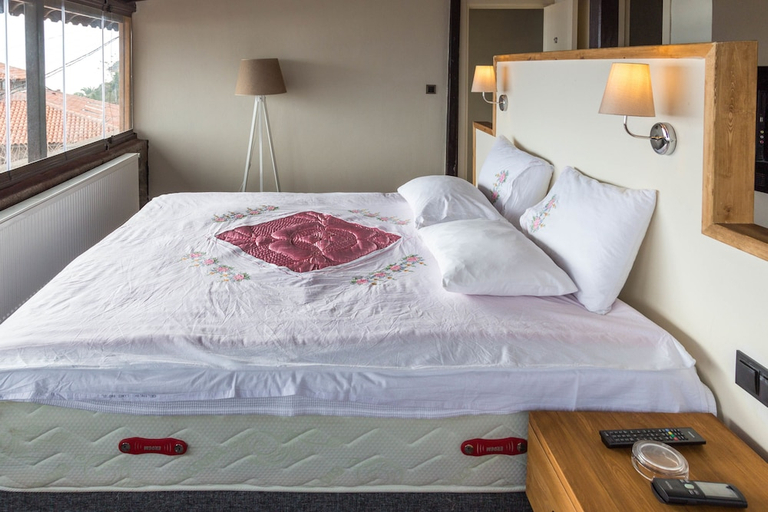 Bedroom 2, Assos Yildiz Hotel, Ayvacık