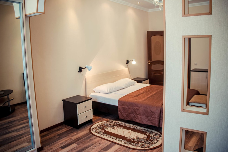 Bedroom 3, Omega Hotel, Al'met'evsk
