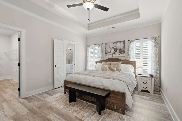 Room 5, Big Ridge Hideaway - Hot Tub, Pickens