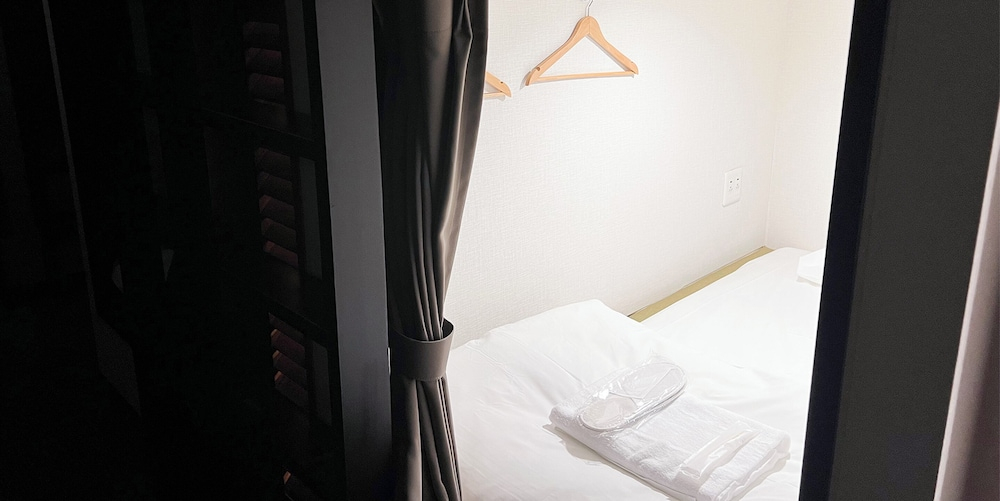 Bedroom 3, HOTEL WINDS ASAKUSA Capsule Inn - Hostel, Taitō