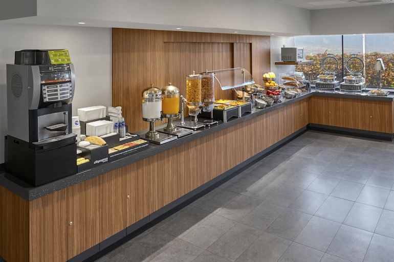 Food & Drinks 5, City Express by Marriott Toluca, Toluca