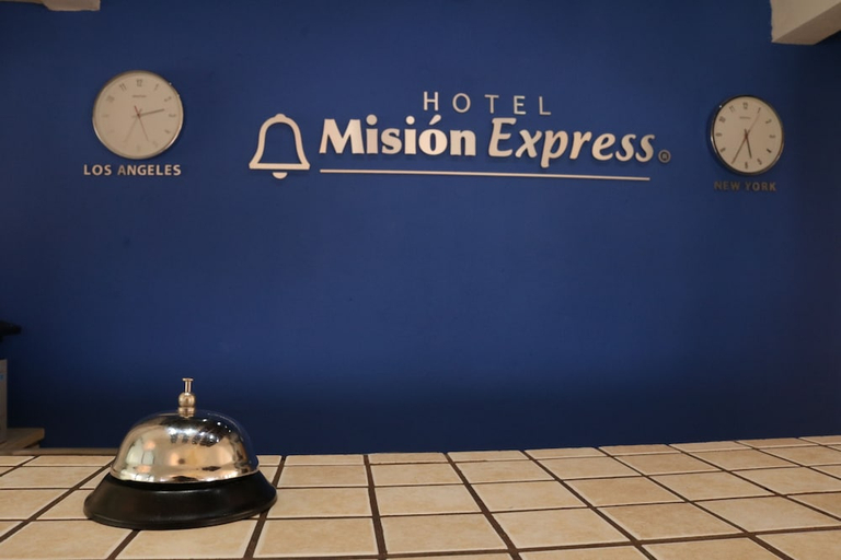 Public Area, Hotel Misión Express Saltillo, Arteaga