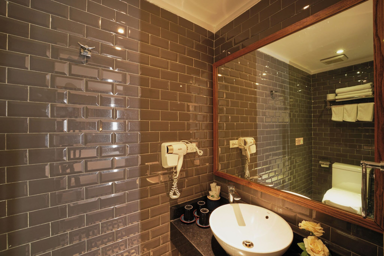 Bathroom 5, Hanoi Calido Hotel, Hoàn Kiếm