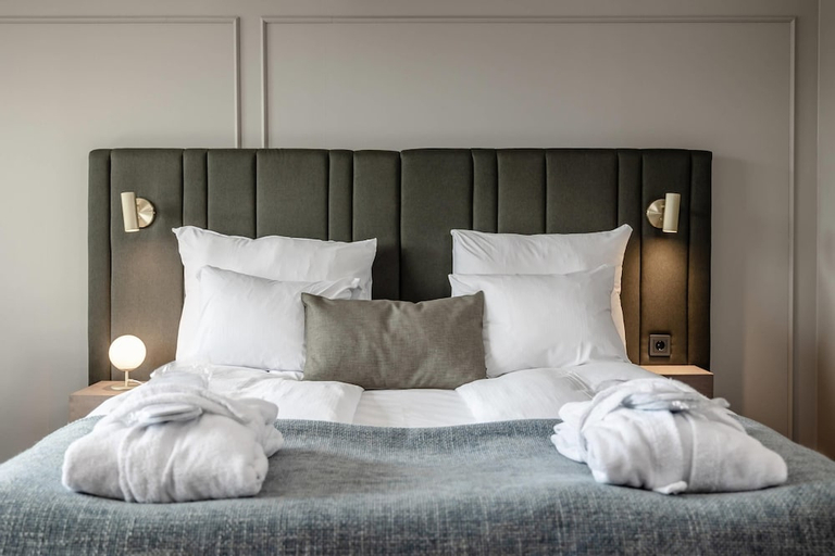Bedroom 2, Home Hotel Bryggen, Bergen