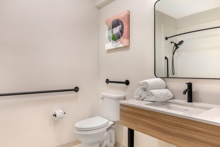 Bathroom 4, Sleep Inn, Dallas