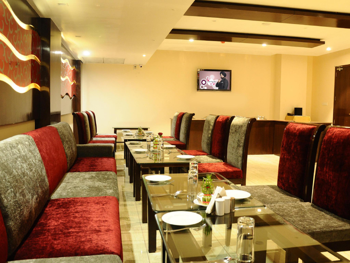 Food & Drinks 4, Country Inn, Amritsar