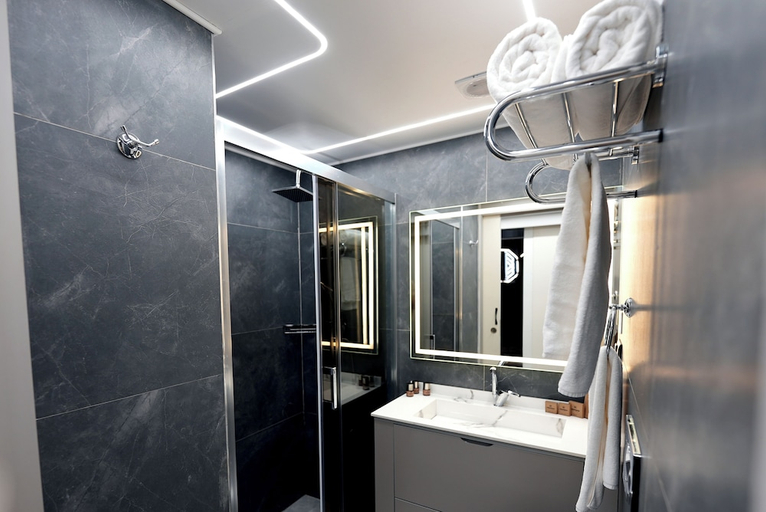 Bathroom 5, HARMONY GREEN VİLLAGE RESORT, Izmit