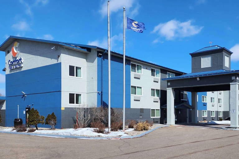 Exterior & Views 2, Comfort Inn & Suites Shakopee Downtown Area, Scott