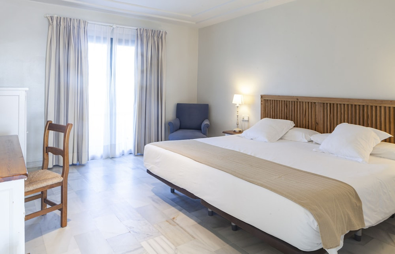 Bedroom 3, Playa De La Luz Hotel, Cádiz