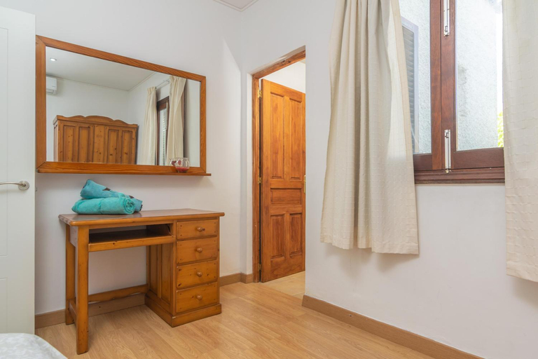 Bathroom 3, VILLA LUNA - Beautiful villa with private pool. Free WiFi., Baleares