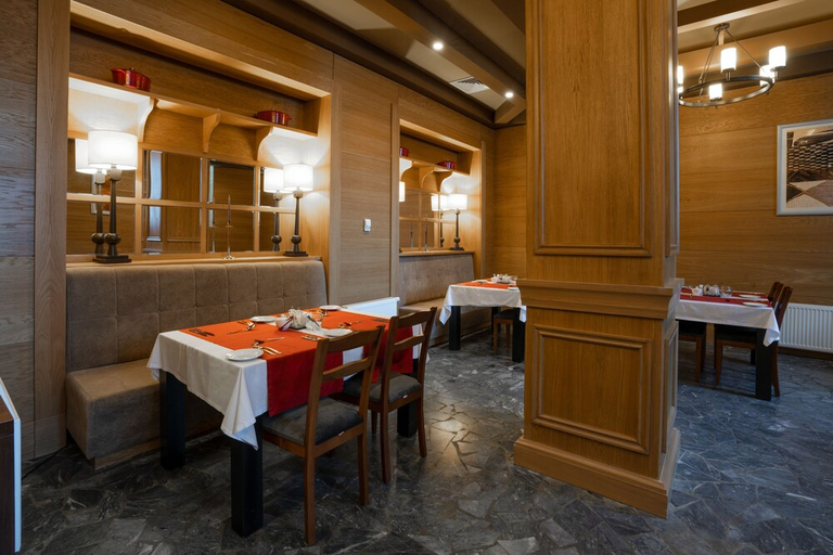 Food & Drinks 5, Mövenpick Hotel Krasnaya Polyana, Sochi gorsovet