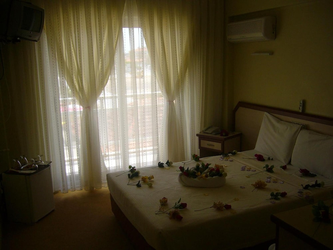 Bedroom 4, Çesme Sirin Villa Otel, Çeşme