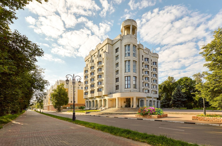 Exterior & Views, Oktyabrskaya Hotel, Borskiy rayon