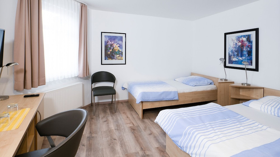 Bedroom 2, Brenzhotel Heidenheim, Heidenheim